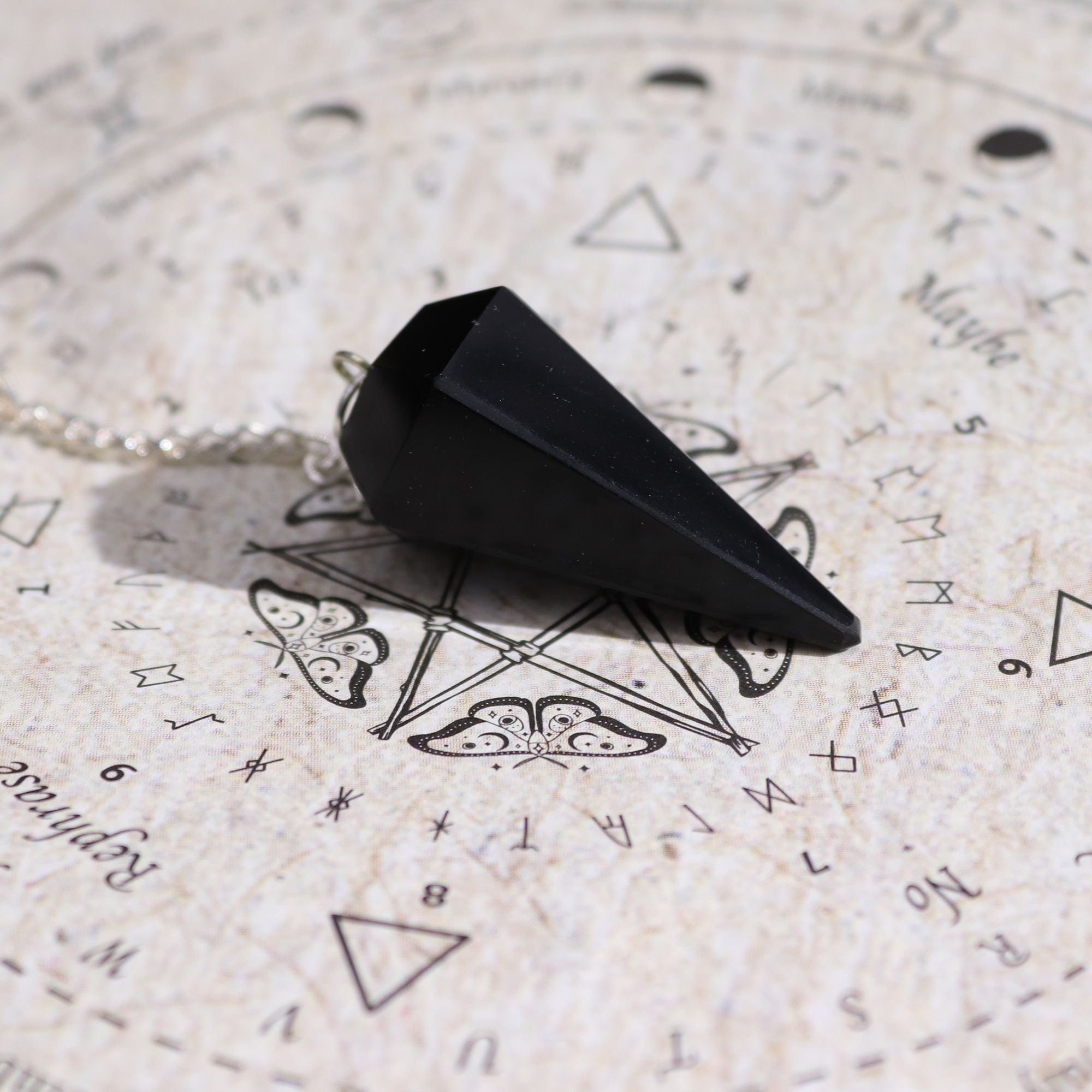 Encens rituel Rose Oud & pendule en obsidienne noire